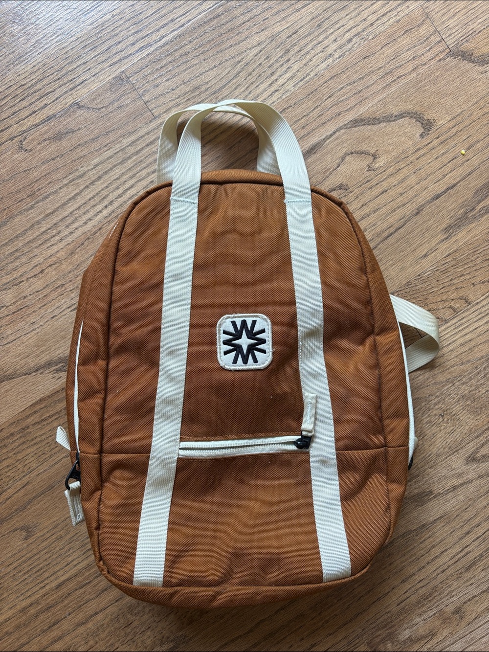 Walker Family Goods Arrow pack rust color